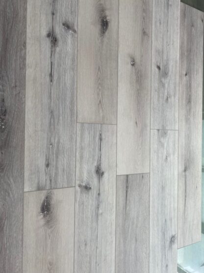 Gray Oak SPC flooring, Madison SPC flooring, Luxury Vinyl Flooring, Waterproof Laminate Flooring